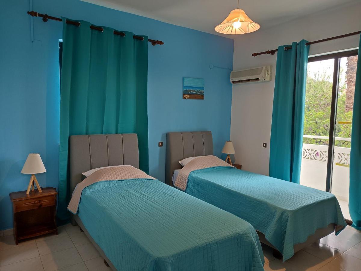 Dolphin Apartments Фаліракі Екстер'єр фото